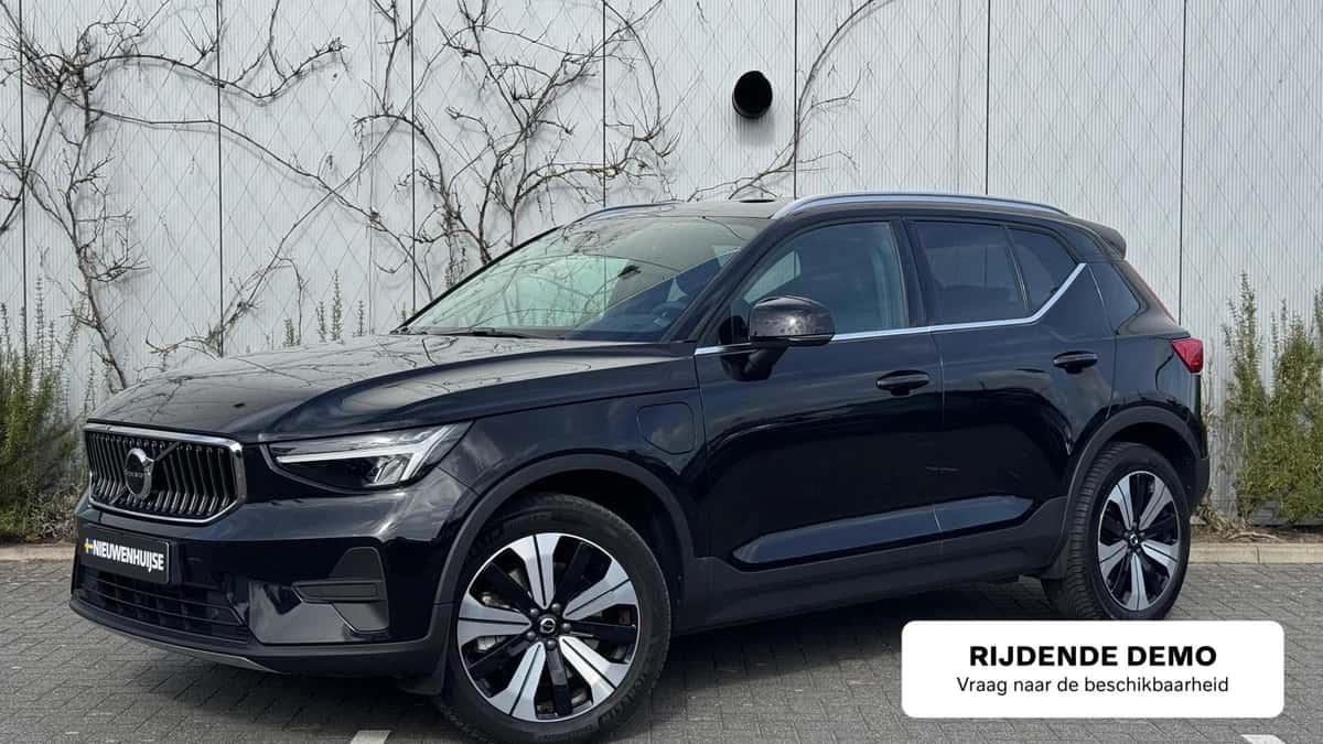Volvo XC40 — foto 1