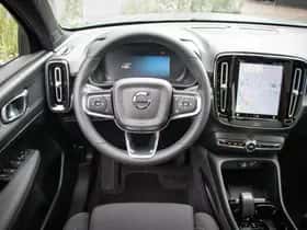 Volvo EC40 (2025) thumbnail 2
