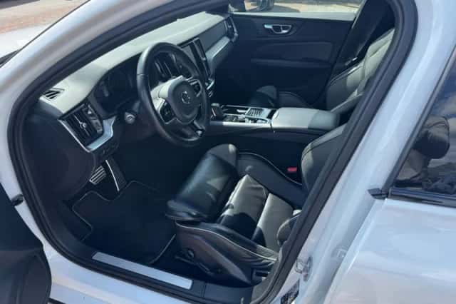 Volvo S60 (2020) thumbnail 5