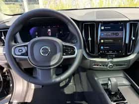 Volvo XC60 thumbnail 9