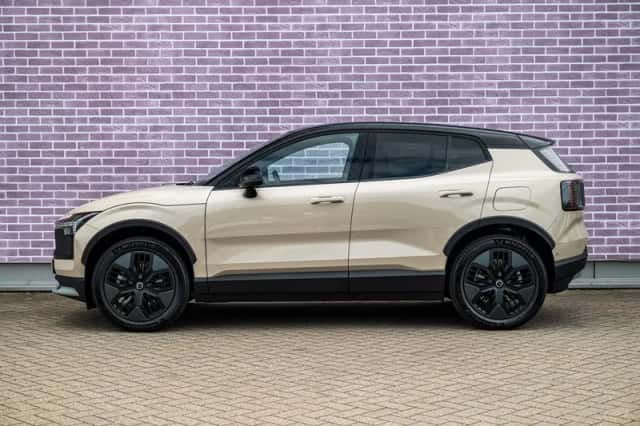 Volvo EX30 (2026) thumbnail 4