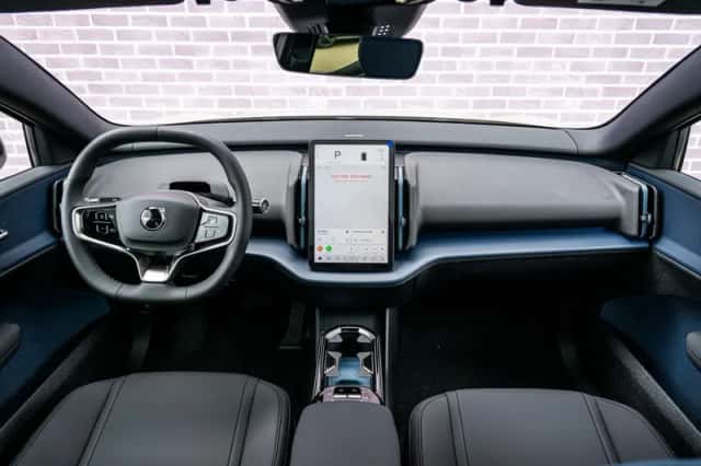 Volvo EX30 (2026) thumbnail 5
