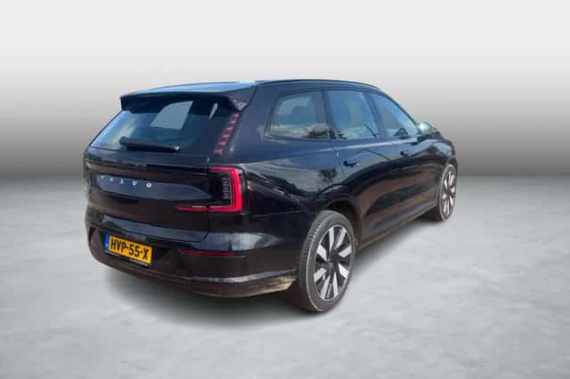Volvo EX90 (2025) thumbnail 2