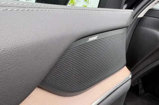 Volvo EX90 (2025) thumbnail 5