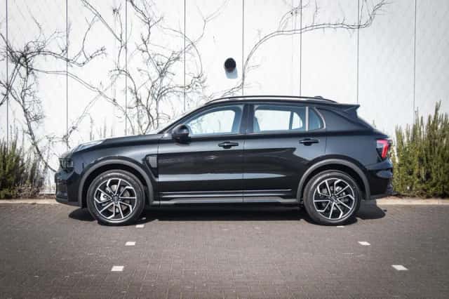 Lynk & Co 01 (2025) thumbnail 4