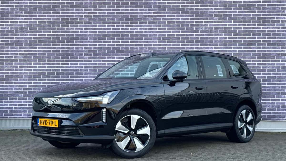 Volvo EX90 — foto 1