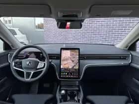 Volvo EX90 thumbnail 2