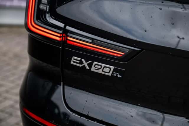 Volvo EX90 (2025) thumbnail 35