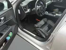 Volvo V60 thumbnail 2
