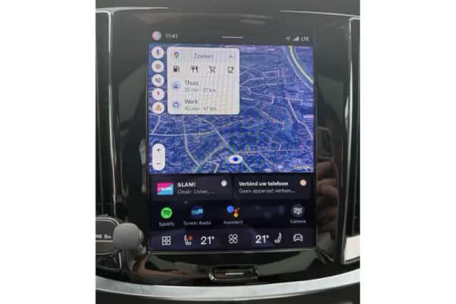 Volvo V60 (2023) thumbnail 5