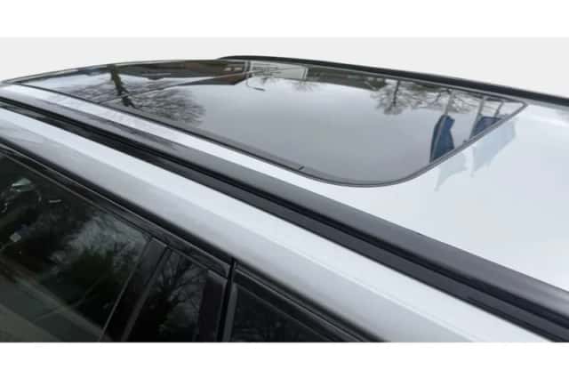 Volvo V60 (2023) thumbnail 6