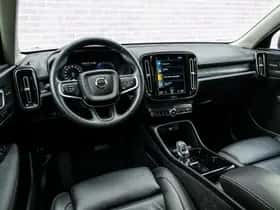 Volvo XC40 thumbnail 12