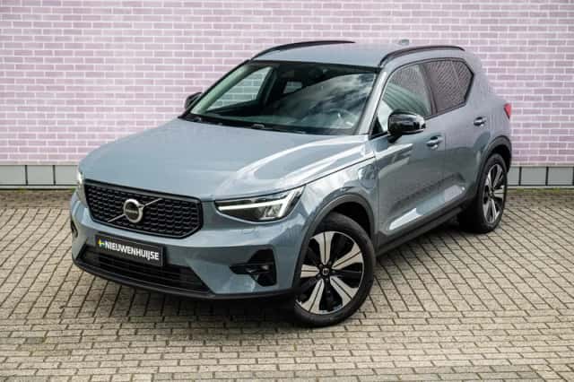 Volvo XC40 (2022) thumbnail 16