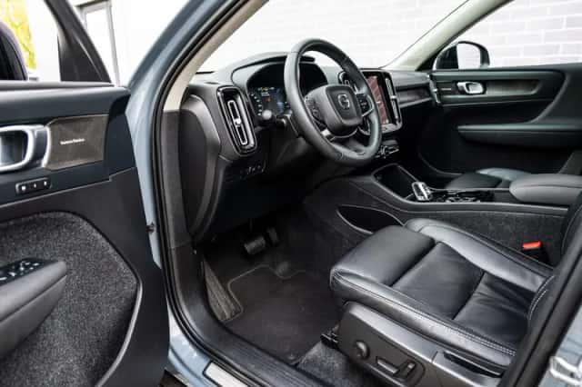Volvo XC40 (2022) thumbnail 18
