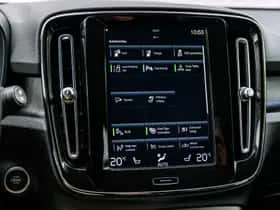 Volvo XC40 thumbnail 20