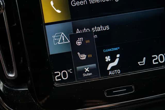 Volvo XC40 (2022) thumbnail 23