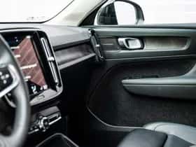 Volvo XC40 thumbnail 30