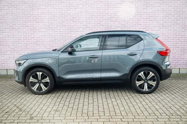 Volvo XC40 (2022) thumbnail 5