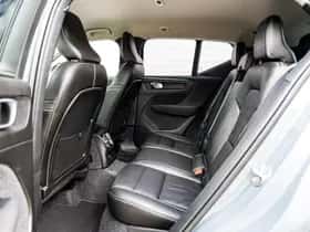Volvo XC40 thumbnail 9