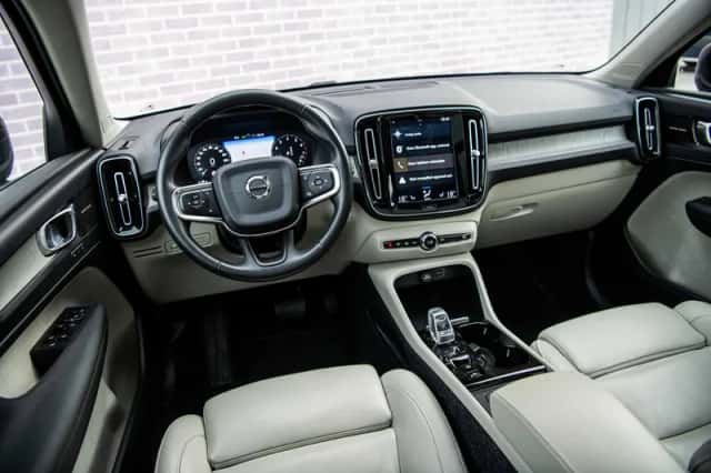 Volvo XC40 (2020) thumbnail 11