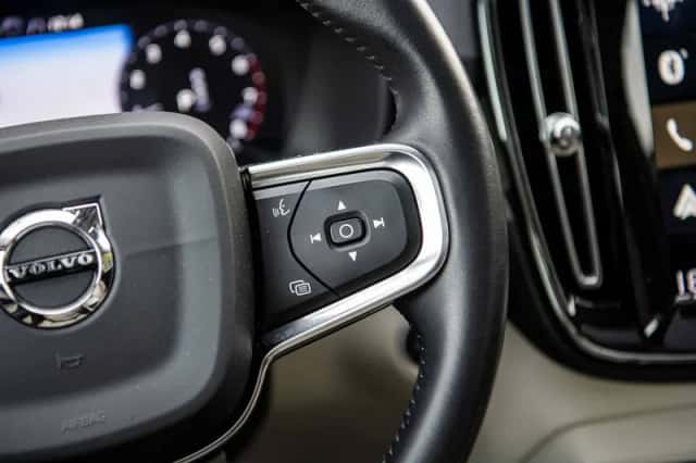 Volvo XC40 (2020) thumbnail 27