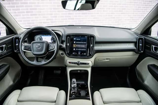 Volvo XC40 (2020) thumbnail 5