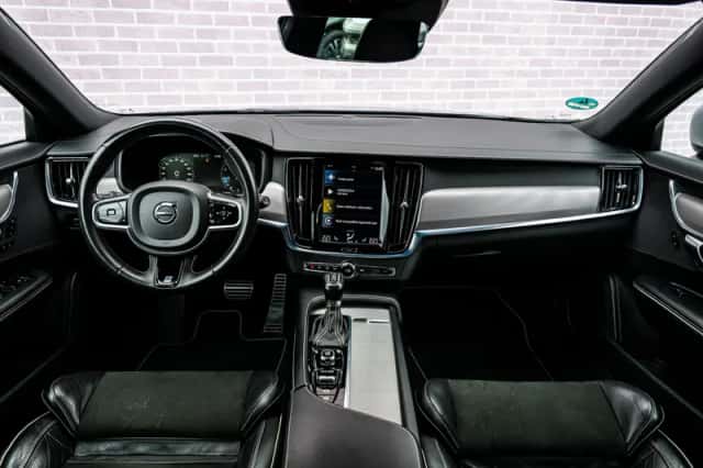 Volvo V90 (2019) thumbnail 5