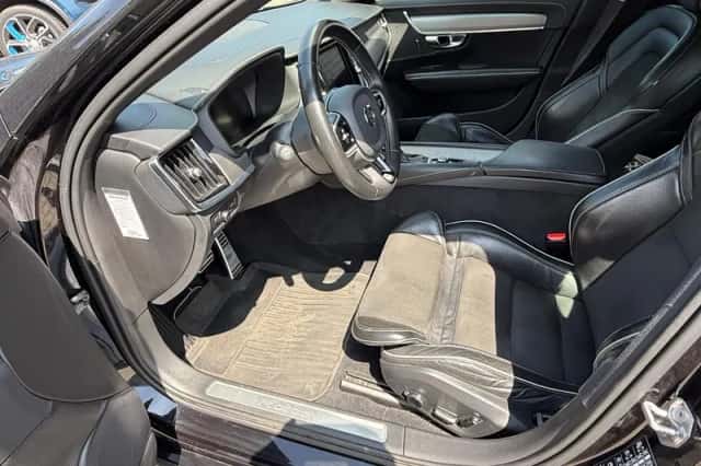 Volvo V90 (2019) thumbnail 6