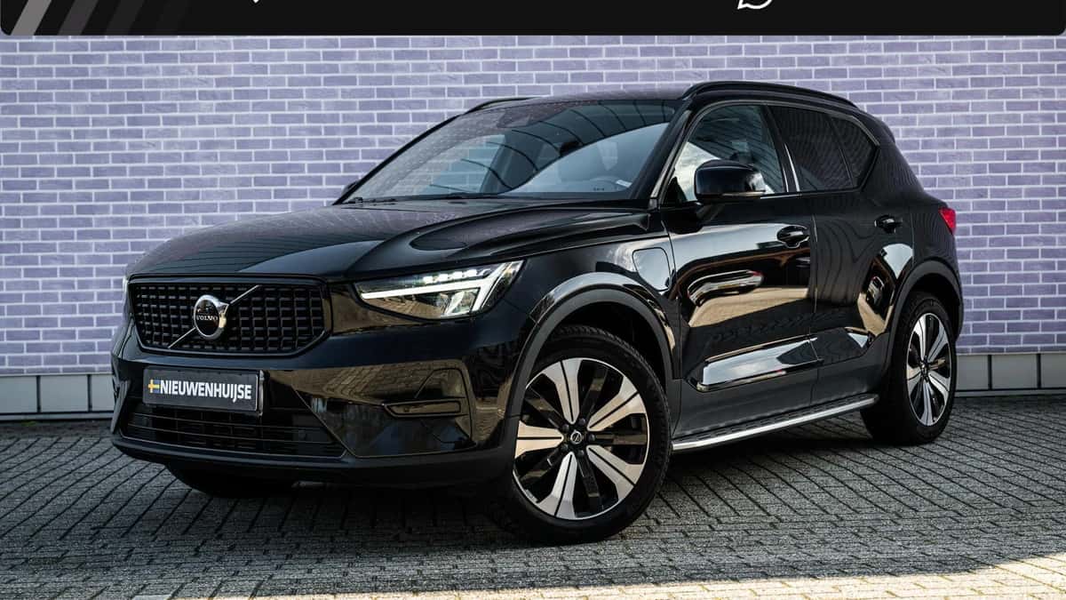 Volvo XC40 — foto 1