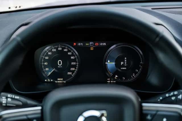 Volvo XC40 (2022) thumbnail 14
