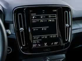 Volvo XC40 thumbnail 19