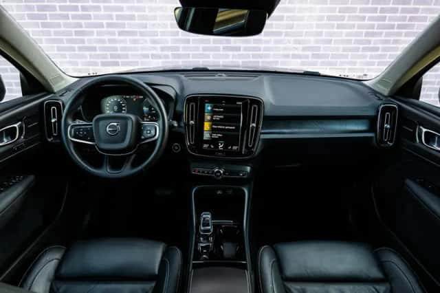 Volvo XC40 (2022) thumbnail 6