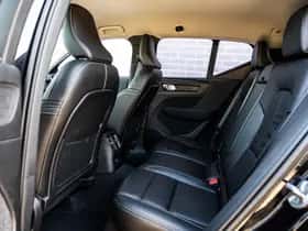 Volvo XC40 thumbnail 8