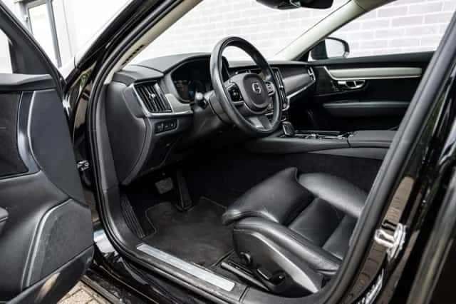 Volvo V90 (2021) thumbnail 18