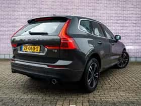 Volvo XC60 thumbnail 2