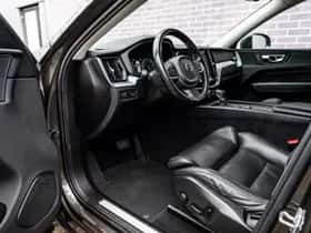 Volvo XC60 thumbnail 17