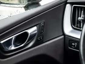 Volvo XC60 thumbnail 24