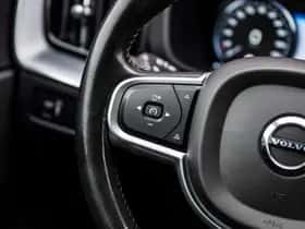 Volvo XC60 thumbnail 25