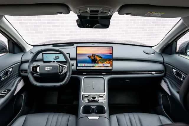Geely Starray EM-i (2026) thumbnail 2