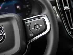 Volvo EX40 thumbnail 18