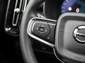 Volvo EX40 thumbnail 19