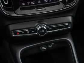 Volvo EX40 thumbnail 25