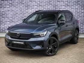 Volvo EX40 thumbnail 5