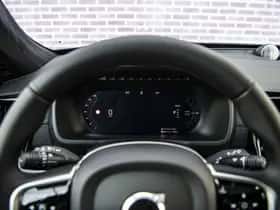 Volvo XC90 thumbnail 15