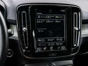 Volvo XC40 thumbnail 18