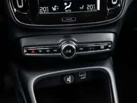 Volvo XC40 thumbnail 22