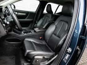 Volvo XC40 thumbnail 6