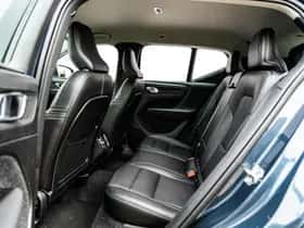 Volvo XC40 thumbnail 7