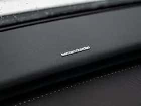 Volvo EX30 (2024) thumbnail 12