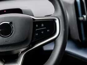 Volvo EX30 (2024) thumbnail 17